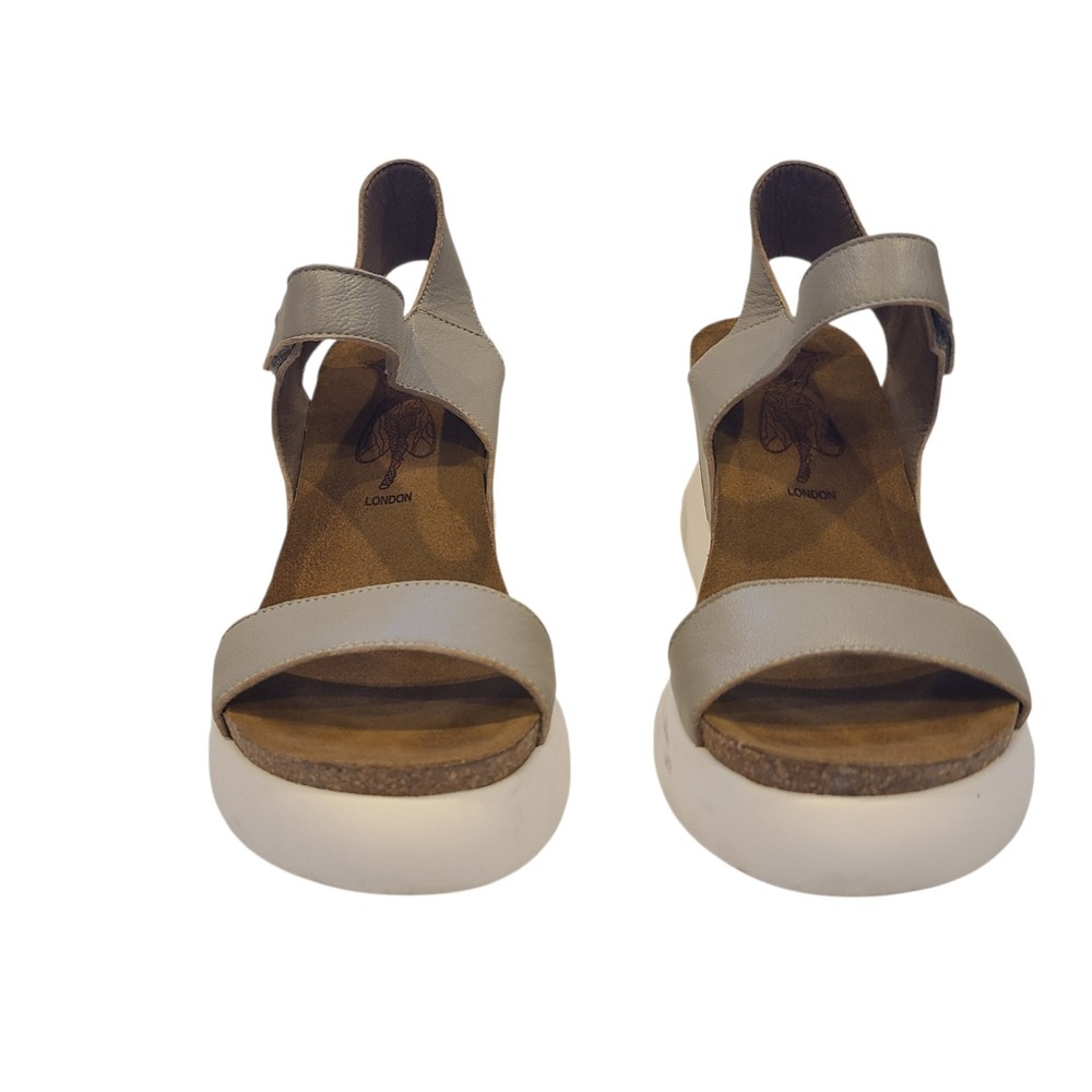Fly London Gogo  Womens Gray Wedges Platform Sandals Shoes  39 EU 8 - 8.5 US - Picture 3 of 12